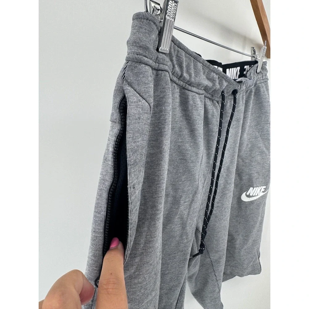 Nike Tech Fleece Shorts Mens Large Gray Swoosh Zip Pocket Sweat Shorts